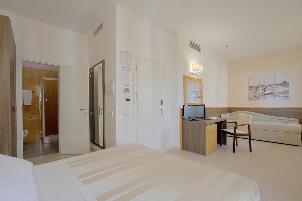 Hotel Michelangelo Milano Marittima Exterior foto