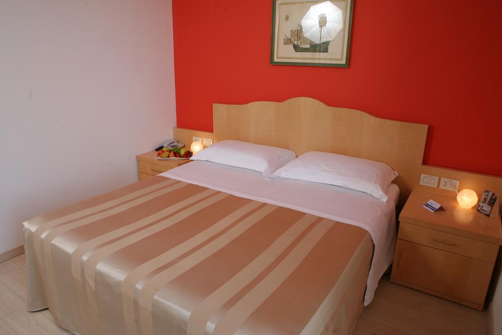 Hotel Michelangelo Milano Marittima Exterior foto
