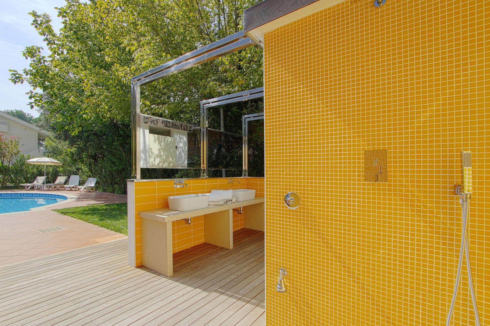 Hotel Michelangelo Milano Marittima Exterior foto